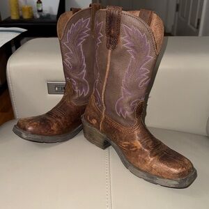 Laredo Square Toe Leather Cowboy Boots Women’s Size 6. Distressed Soft leather.